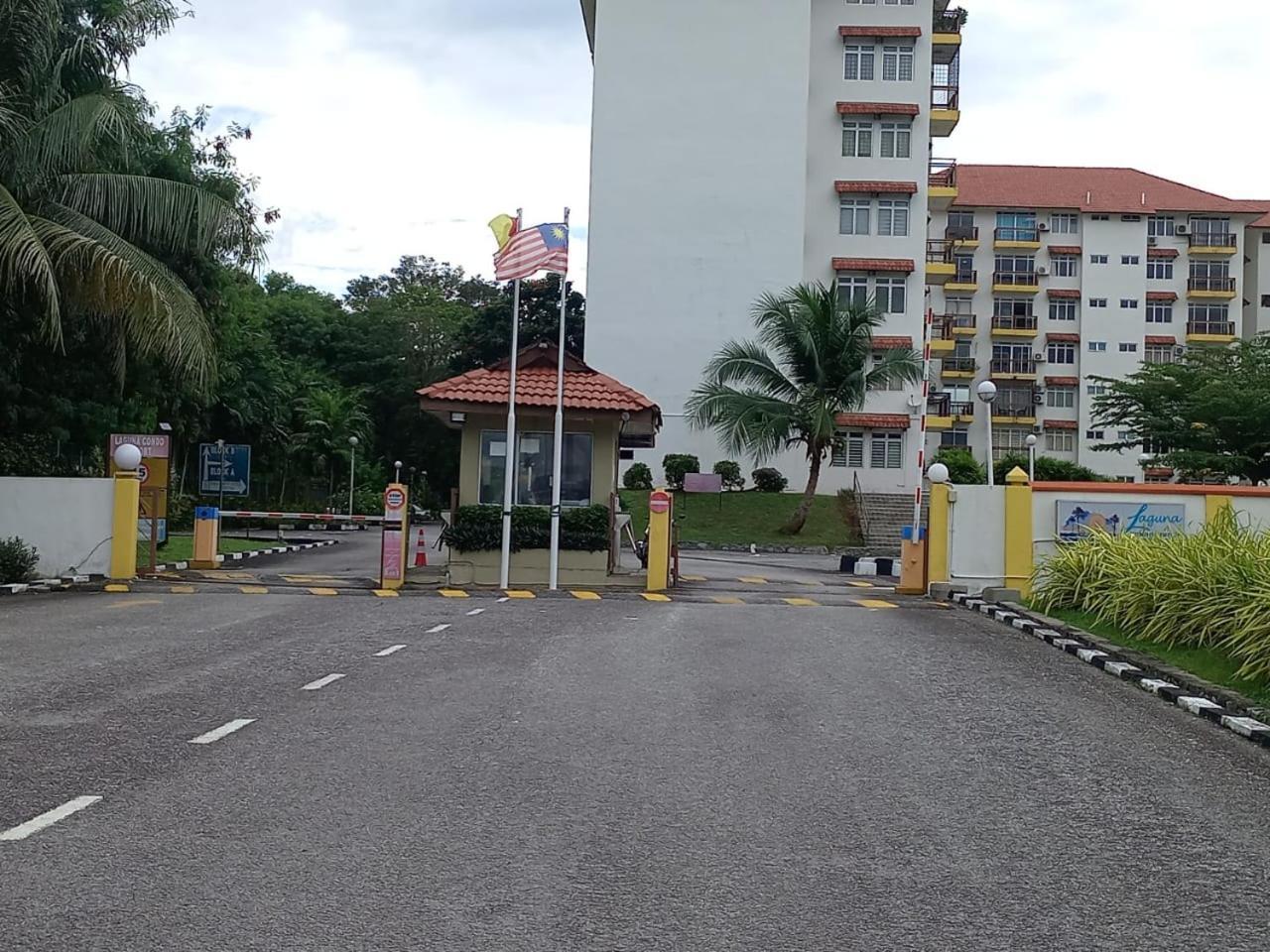Jas Laguna Condo Resort Port Dickson Kültér fotó